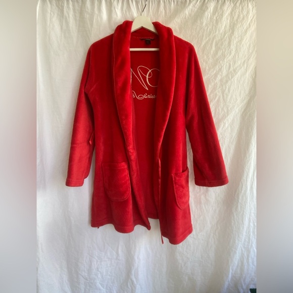 Victoria's Secret The Cozy Plush Short Robe Size XS - Picture 4 of 16